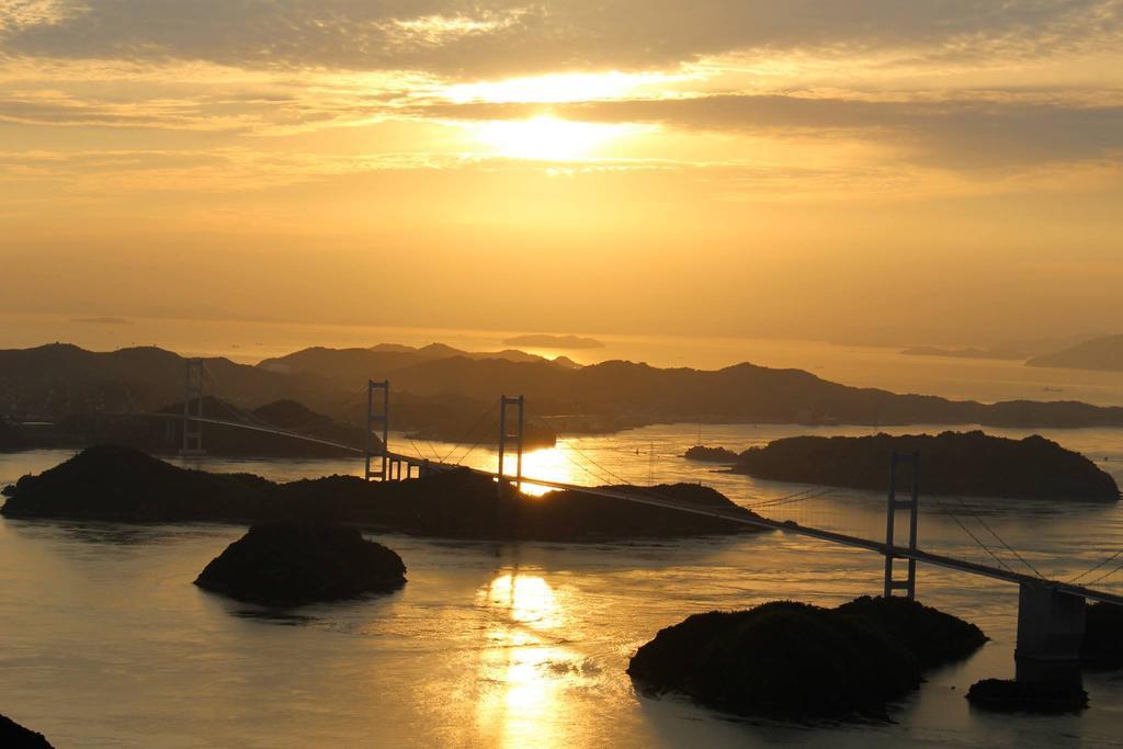 Salt House Shimanami Gh Hotel Imabari Railway Station Buitenkant foto